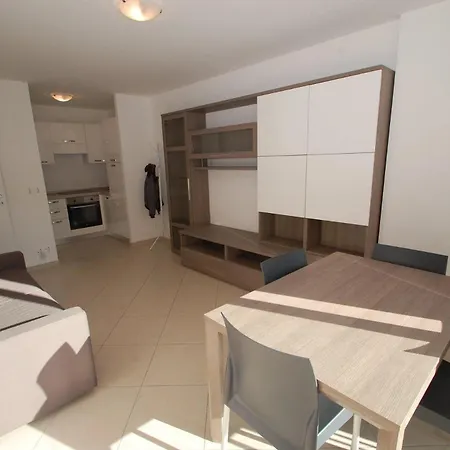 31wb - Beau 2p 4e Etage Avec Parking En Sous-sol Διαμέρισμα *